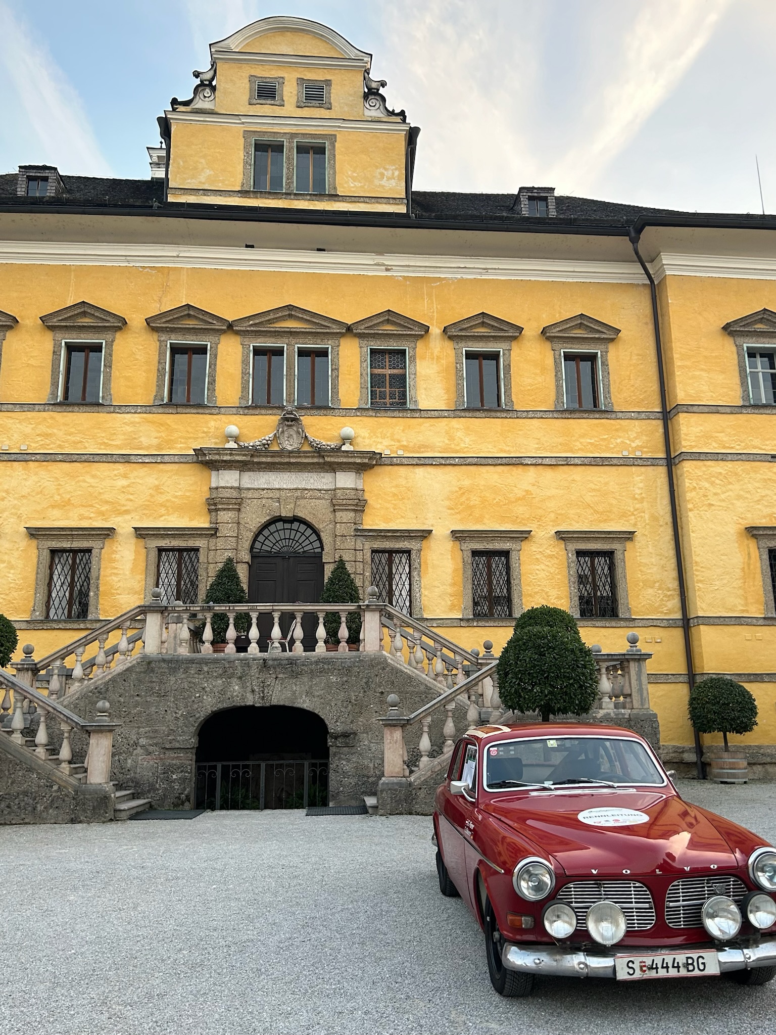 Amisha Bansal portrait Los Angeles 2024 - USC computer science student Viterbi LA NYC software engineer photography